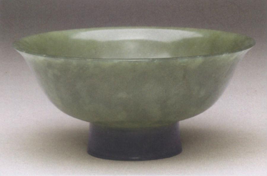 图1厚足碗,台北故宫博物院藏.jpg
