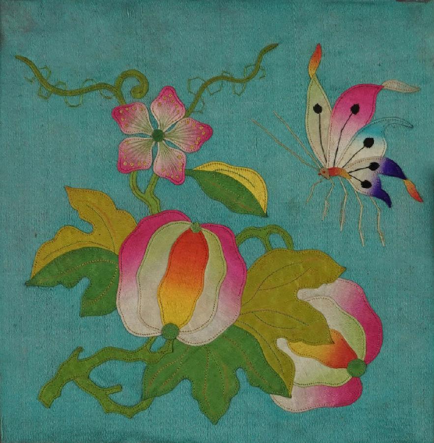 图13 绿缎地贴绣瓜蝶纹绣片.jpg